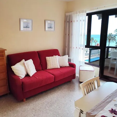 Aloha Playa With Ocean Views And Pools Appartement Benalmádena